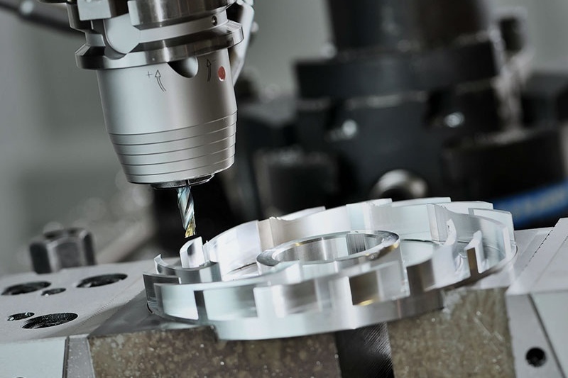 How To Choose a Reliable CNC Machine Tool Supplier?