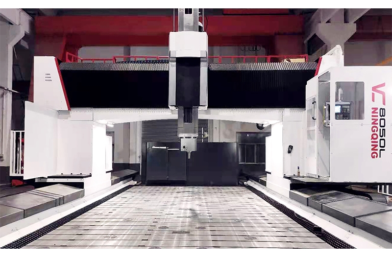 Heavy Cutting Movable Column CNC Gantry Manchining Center (Extra Wide Type)4